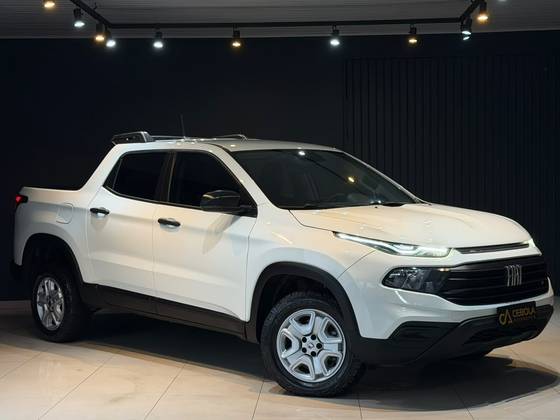 FIAT TORO 2.0 16V TURBO DIESEL ENDURANCE 4WD AT9 FIAT TORO 2.0 16V TURBO DIESEL ENDURANCE 4WD AT9